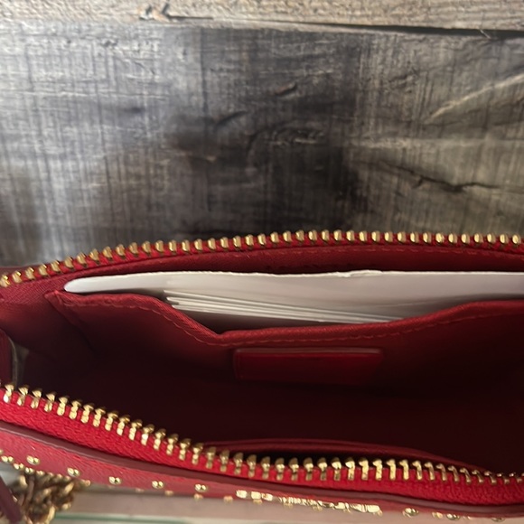 Coach Leather Wristlet with Metal Chain. - Picture 14 of 16